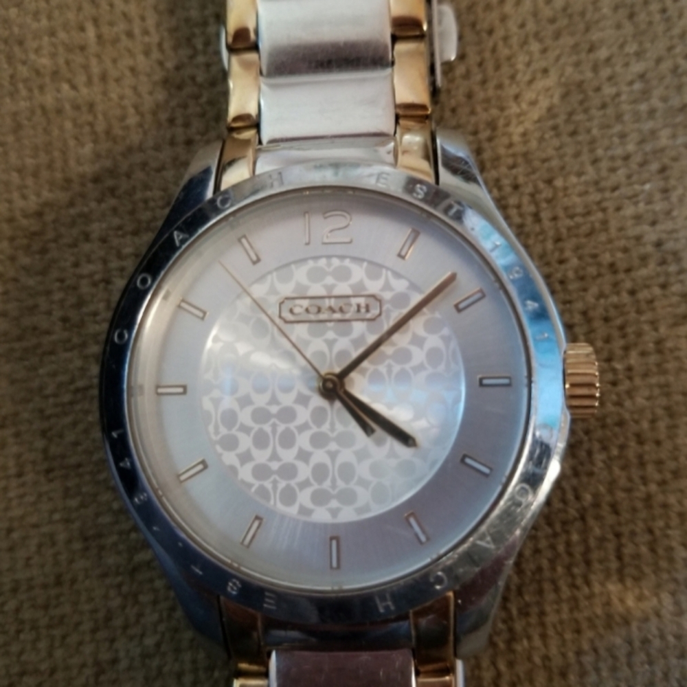 Coach watch